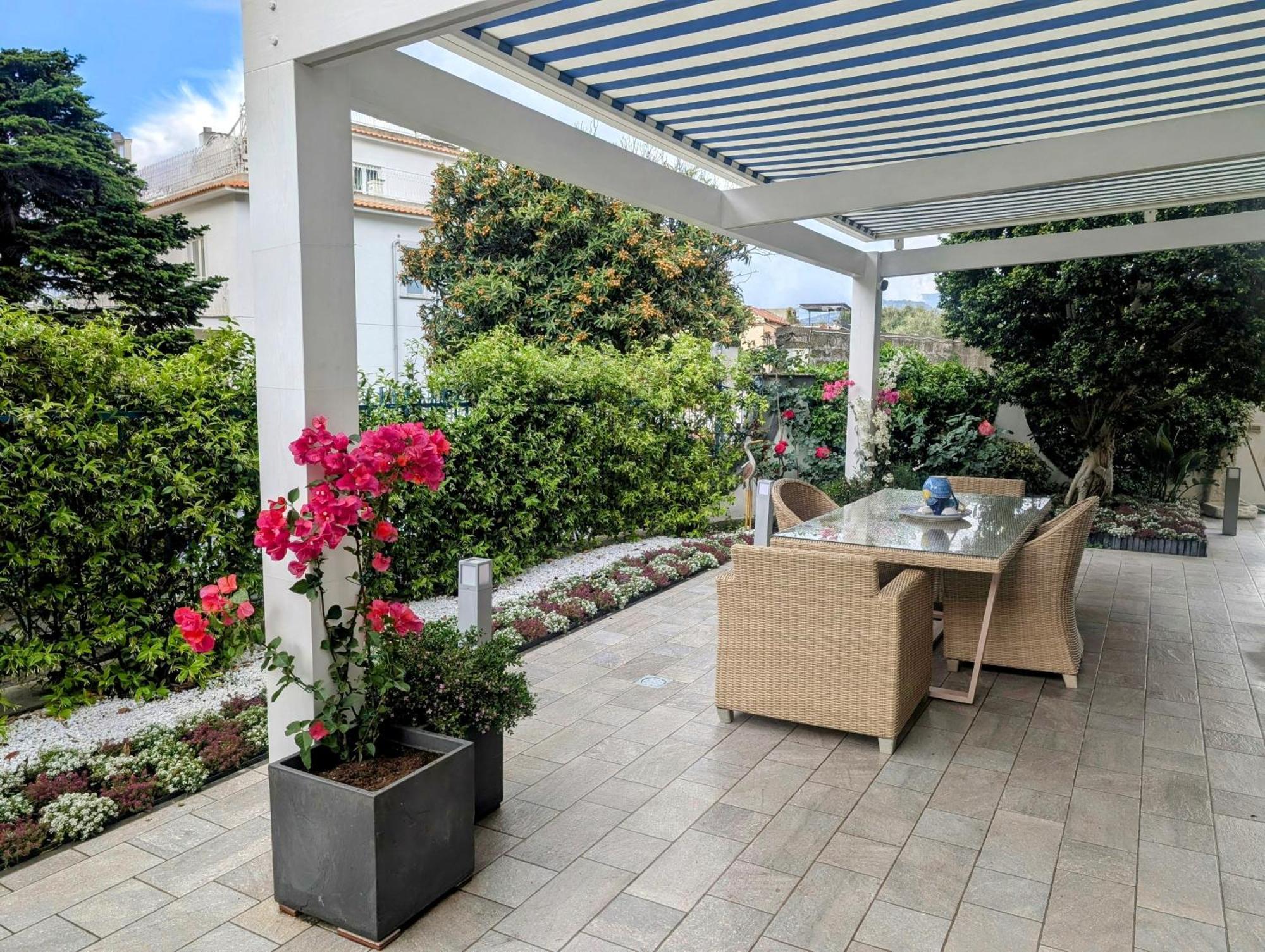 Sorrento Garden Room Extérieur photo